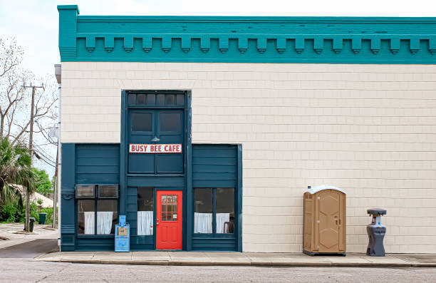 Best Emergency porta potty rental  in Newton, KS